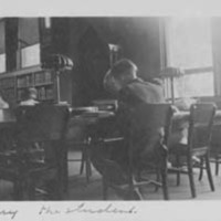 http://www.oberlinlibstaff.com/omeka203/plugins/Dropbox/files/Phil_Cary_in_Reading_Room_1914.jpg